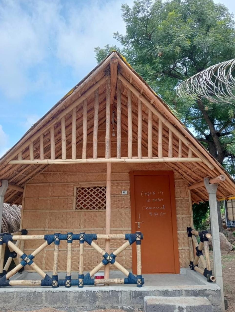 Banana Tree Home Stay هامبي المظهر الخارجي الصورة
